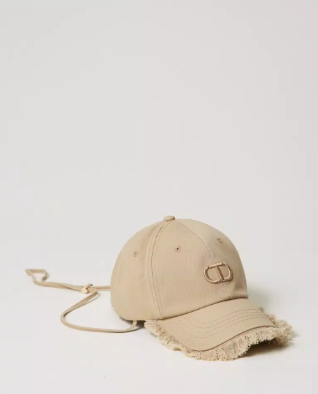 Cappello da baseball con ricamo Oval T
